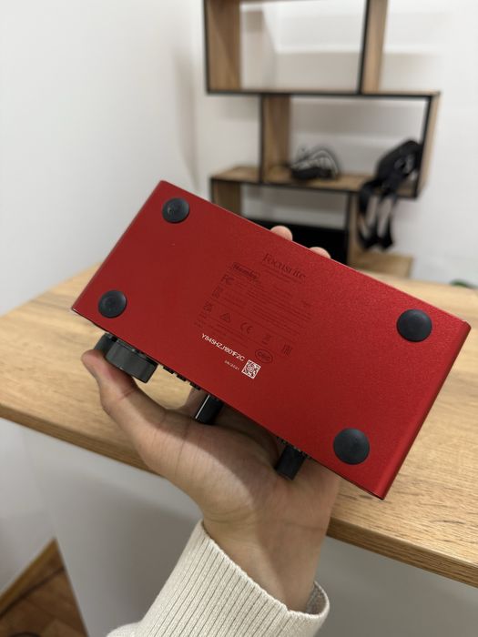Focusrite Scarlett 2i2