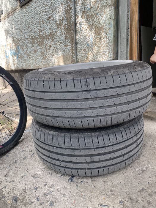 Резина с дисками  R18 разноширокие