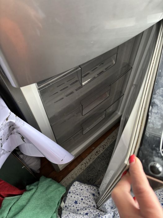 Холодильник лджи срочно