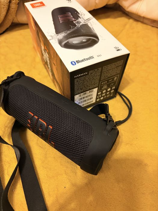 Vand boxa Jbl flip 6