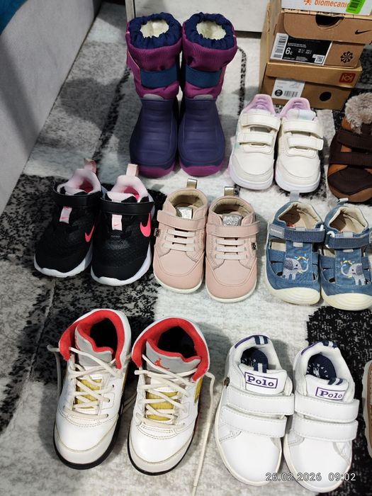 Детски ботуши, маратонки, сандали  20, 21, 22 и 24 номер