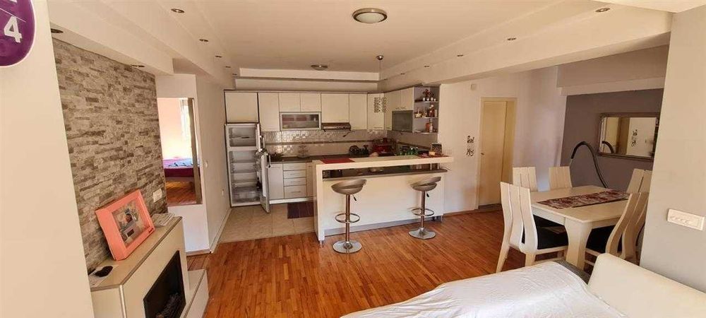 Продава се Тристаен апартамент в Бургас, Славейков - 89 кв.м за 1399 €/кв.м - Снимка #5