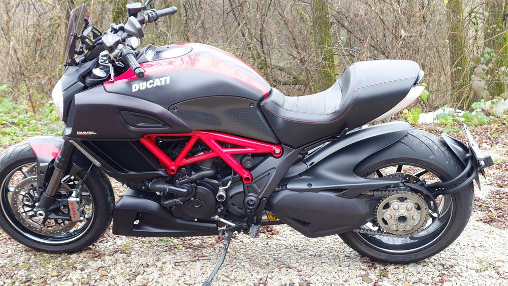 Ducati Diavel Carbon 2015