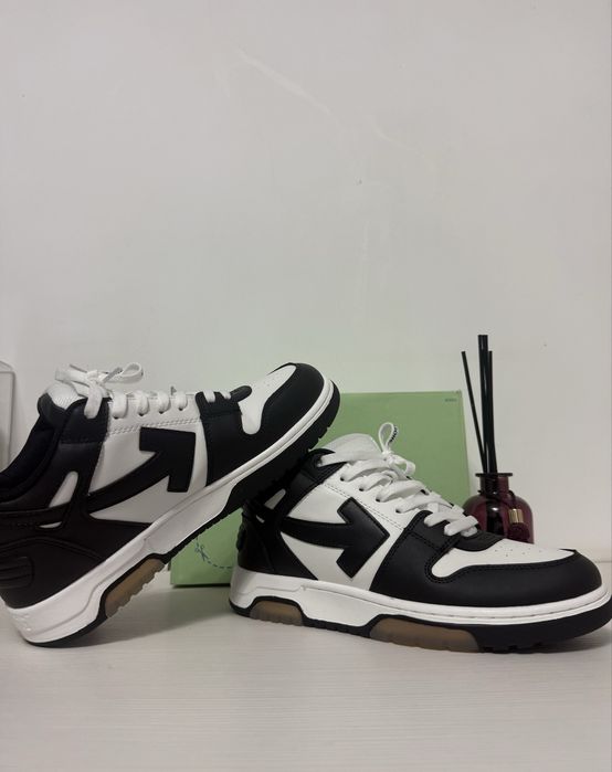 Off -White Out of Office