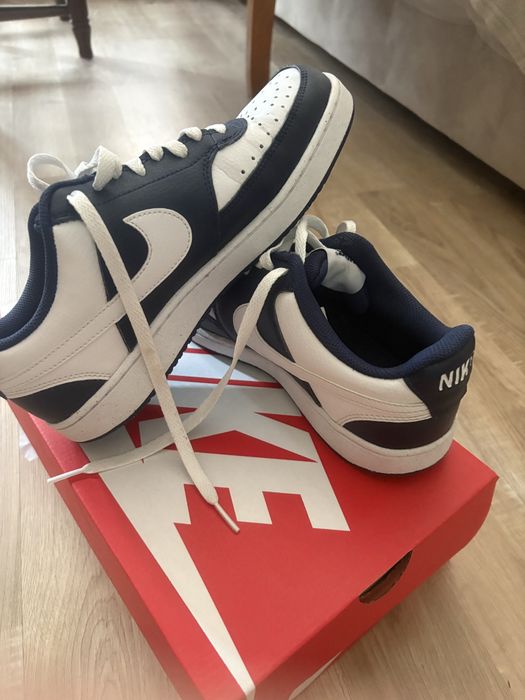 Продавам кецове Nike Court Vision Lo