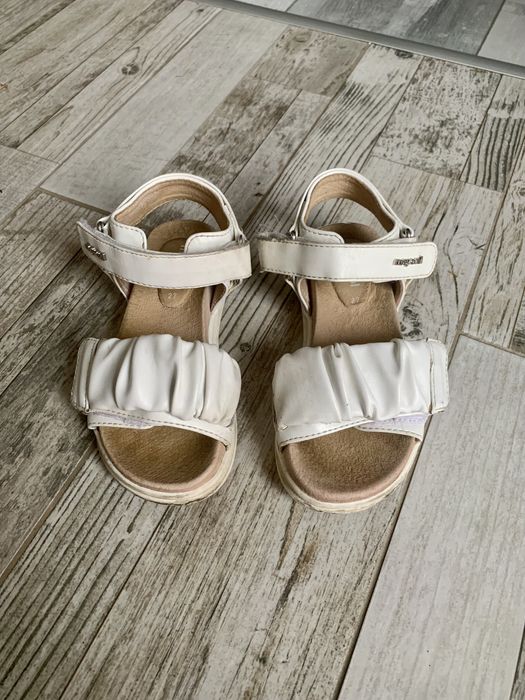 Детски сандали на Mayoral 27 размер