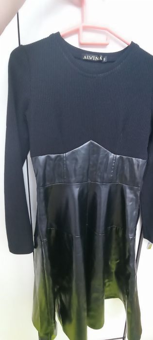 Продам платье чёрное