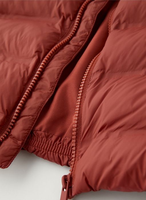 Продавам ултра лек  елек  с ватирана подплата