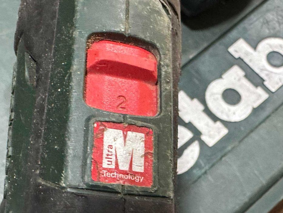 Акумулаторен винтоверт Metabo POWERMAXX BS BASIC с 2 батерии и зарядно