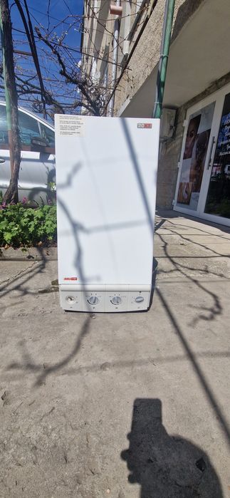 Продавам газов котел Mora top
