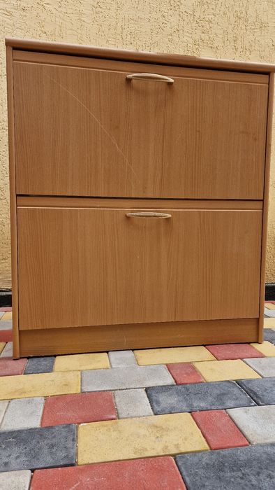 Обувница узкая компактная