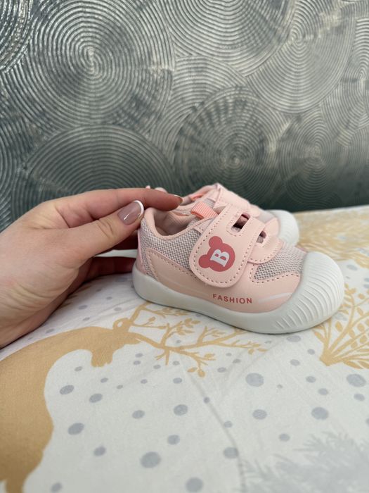 Детские кроссовки/ первая обувь малыша