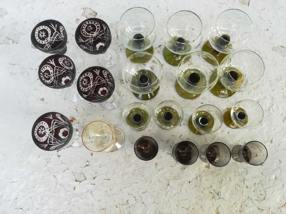 Seturi de  pahare de buna calitate pret 60 ron