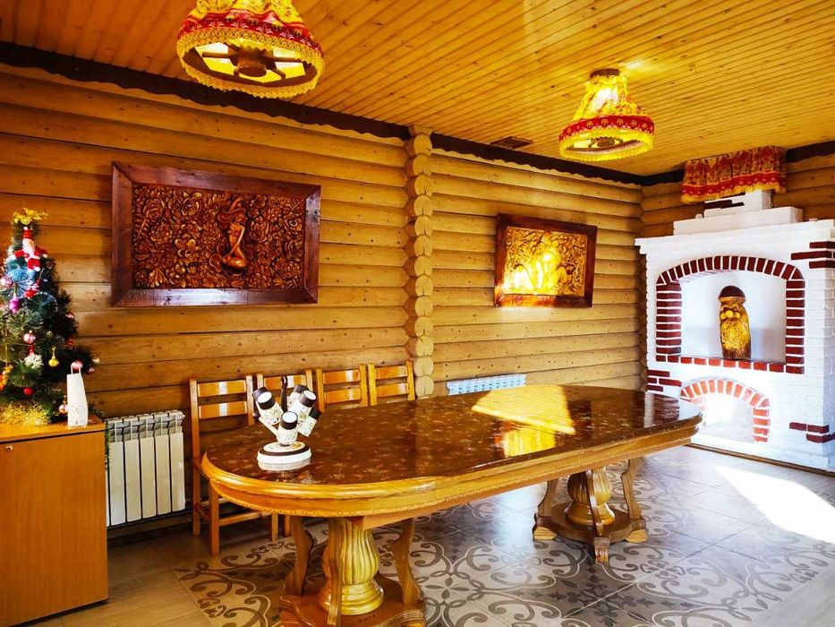 Сауна с бассейном в центре!