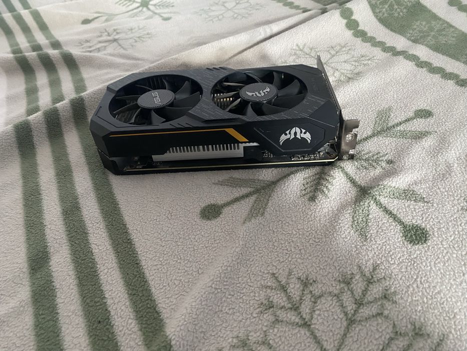 Placa video GTX 1650 4GB