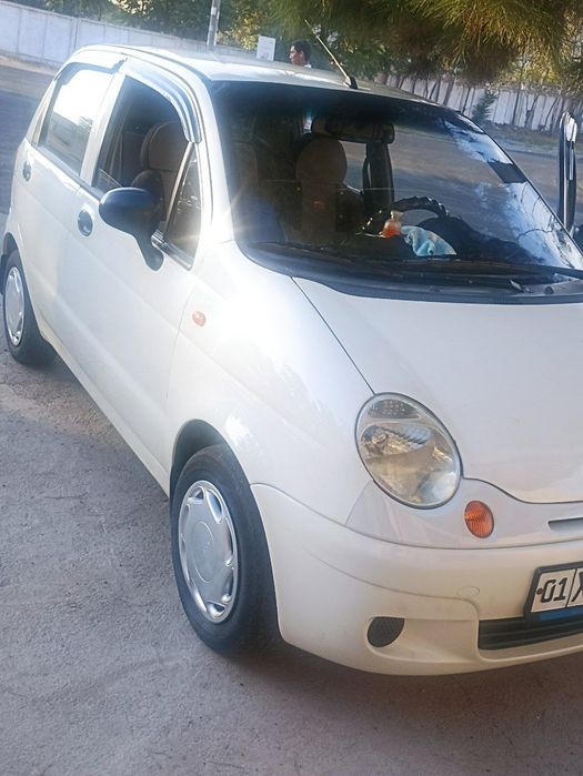 Матиз машинаси сотилади