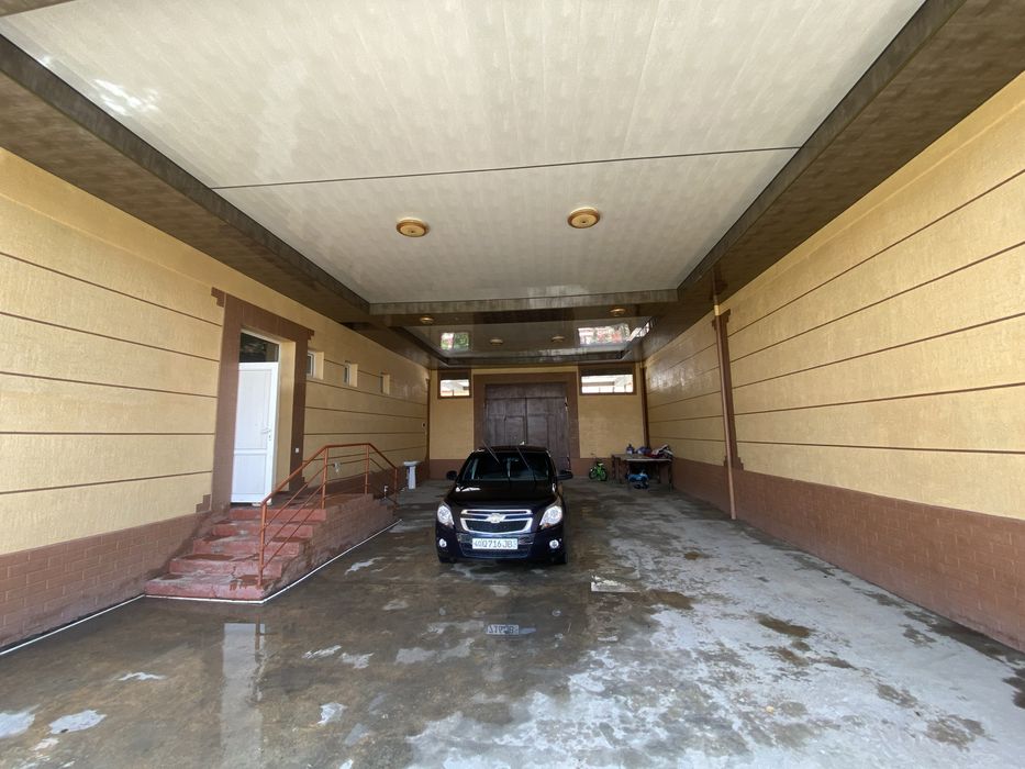 6 sotxlik kotej uy sotiladi