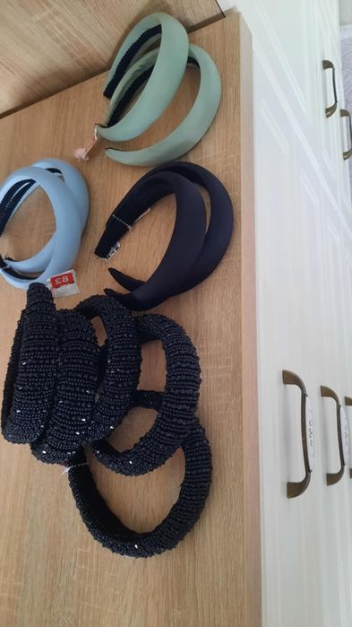 Bentițe sic, colorate !