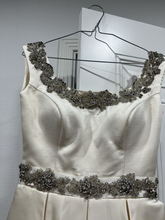 Платье празднечное , свадебное