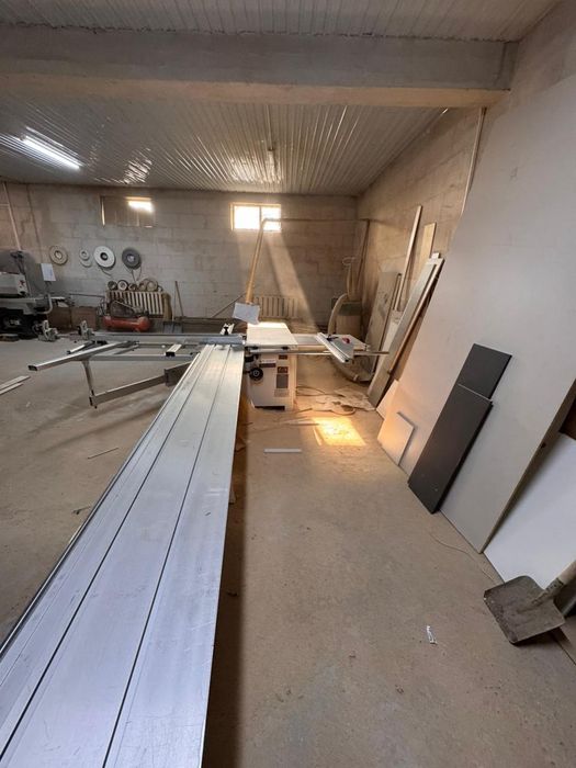 Распиловочный станок