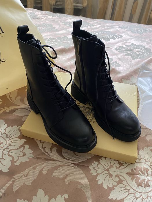 Продам обувь кожанную