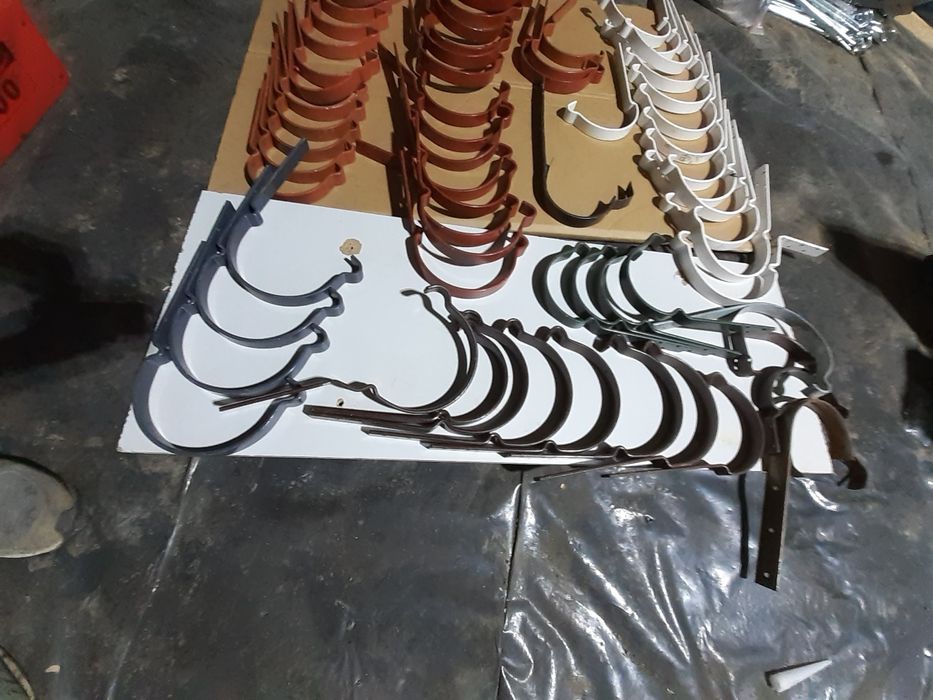 Carlige Uluc Jgheab Bilka Diverse Culori Noi