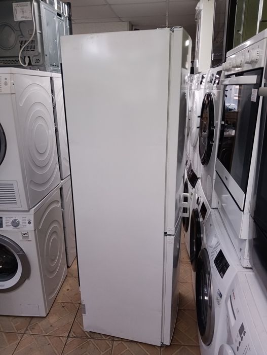 Комбиниран хладилник с фризер Миеле Miele с 2 години гаранция!