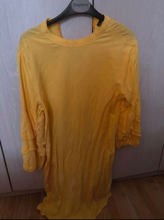 Rochie galbena zara