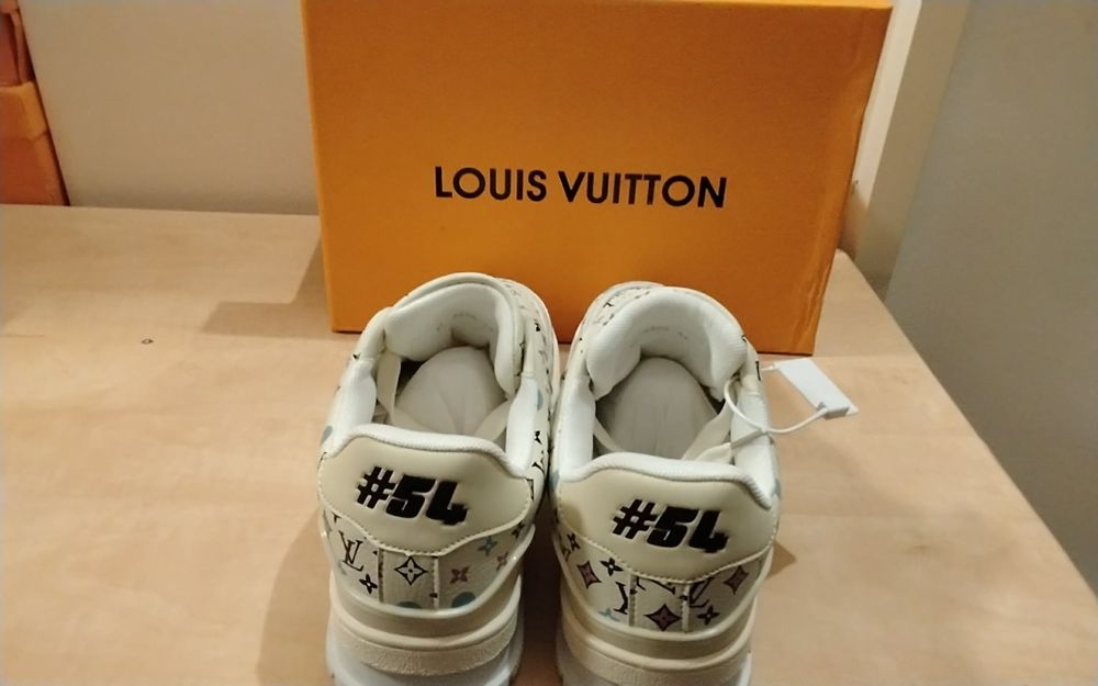 Adidași louis Vuitton