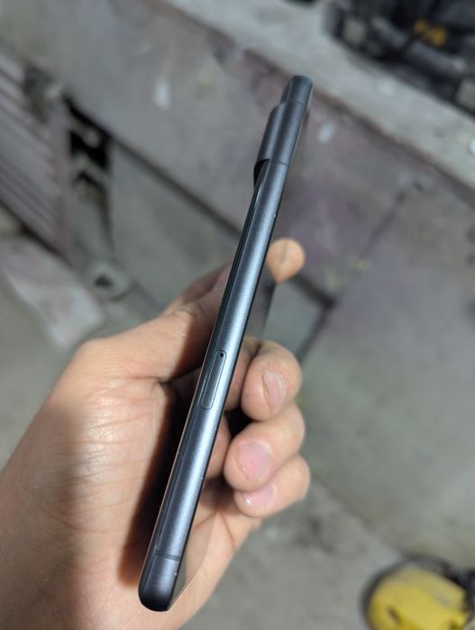 Google Pixel 7 Obsidian