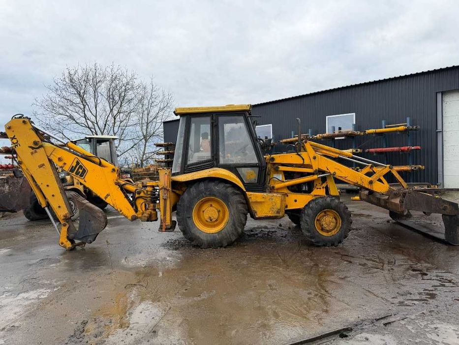 Dezmembrez buldoexcavator JCB 3CX 2002 – piese de schimb JCB
