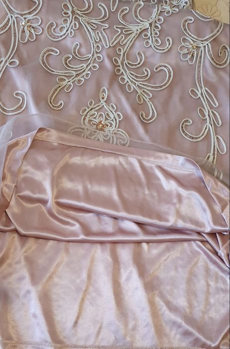 Vând rochie de ocazie marimea M