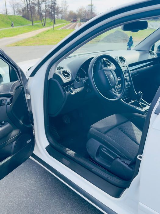 SEAT Exeo 2011 — imagine 3