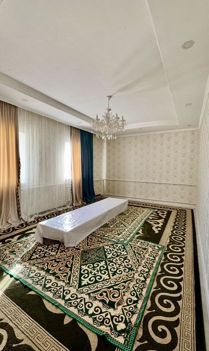 жер үй сатылады.