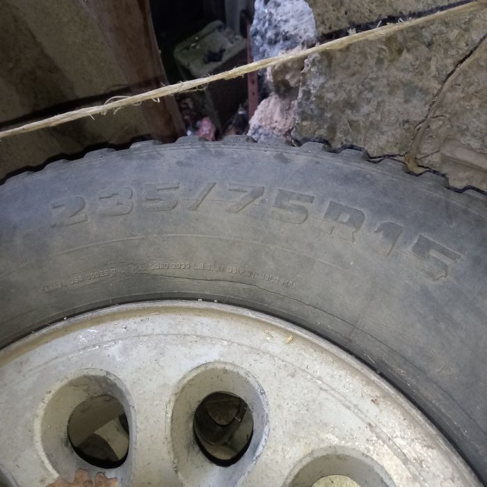 Диски с резиной комплек