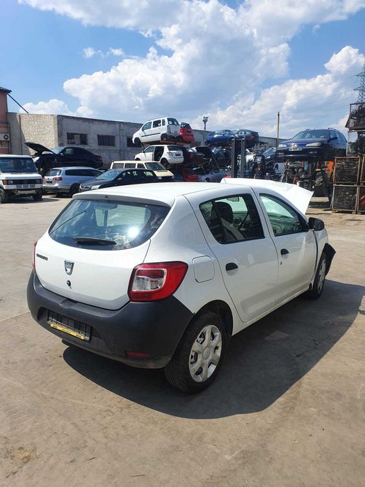 DACIA SANDERO  2015 Dezmembrez/Dezmembram