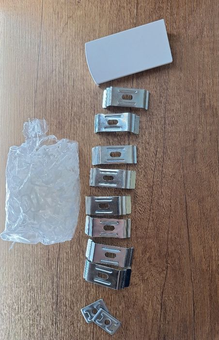 Sina perdea si draperie cu masca din aluminiu, prindere in tavan