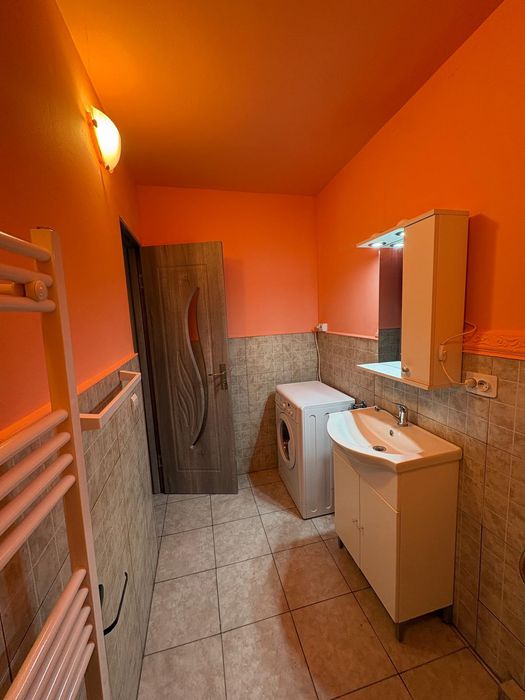 Apartament de închiriat