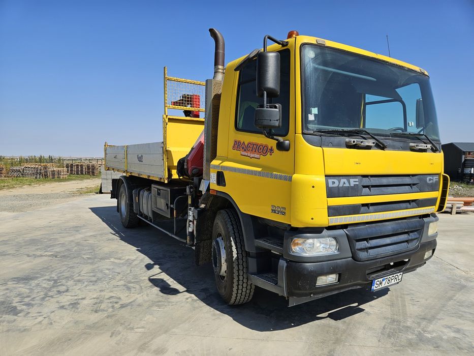 Camion DAF basculabil cu macara CF 75Fassi 110 5tone  basculabil