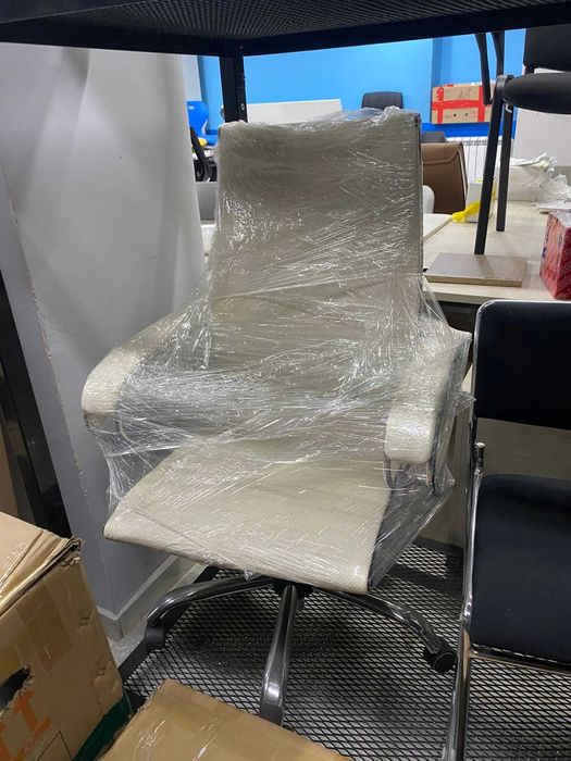 Продам кресла для руководителя