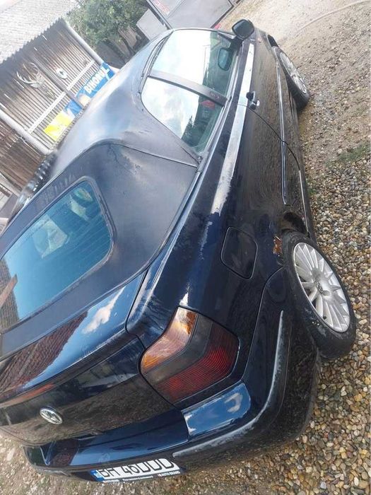 VOLKSWAGEN Golf 2000 — imagine 3