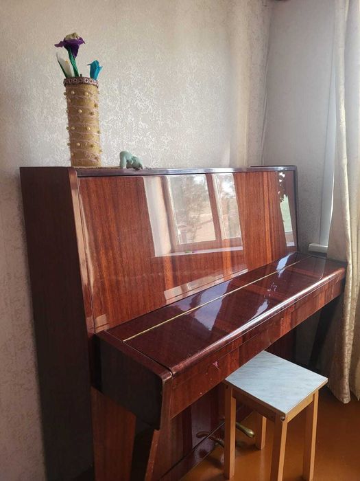 Продам пианино беларусь