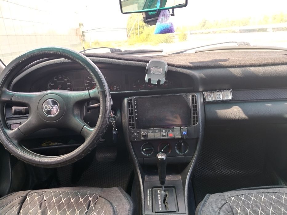 Продам Ауди 100 с4