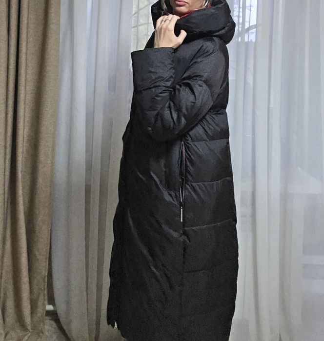 Продам зимний пуховик