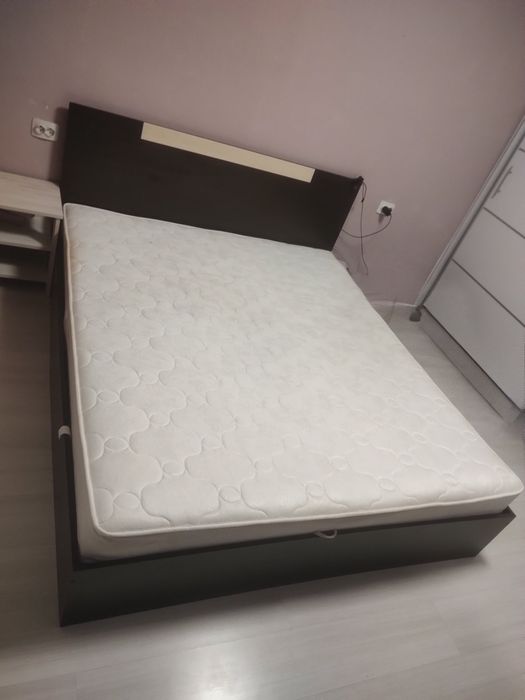 Спалня и матрак с повдигащ механизъм 164/190