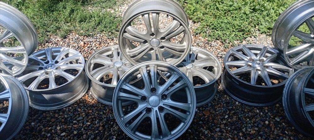 Продам 3 Комплекта дисков  привозные