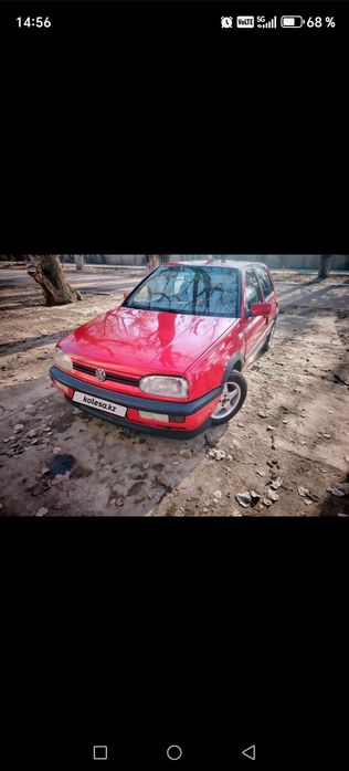 Продам срочно Голфь троика 1.8