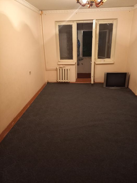 Ибн Сино кучасидан 2 хонали 3 этаждан уй сотилади