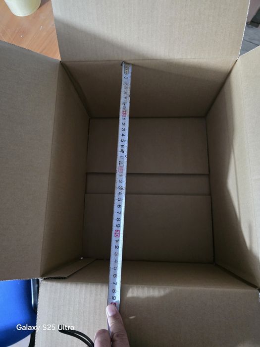 Картонные коробки