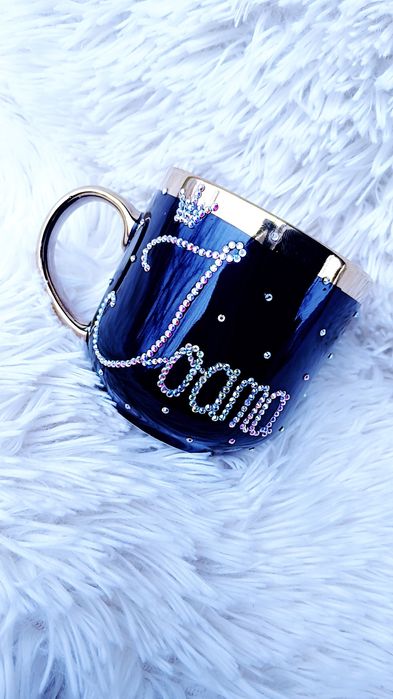 Cani personalizate cu cristale